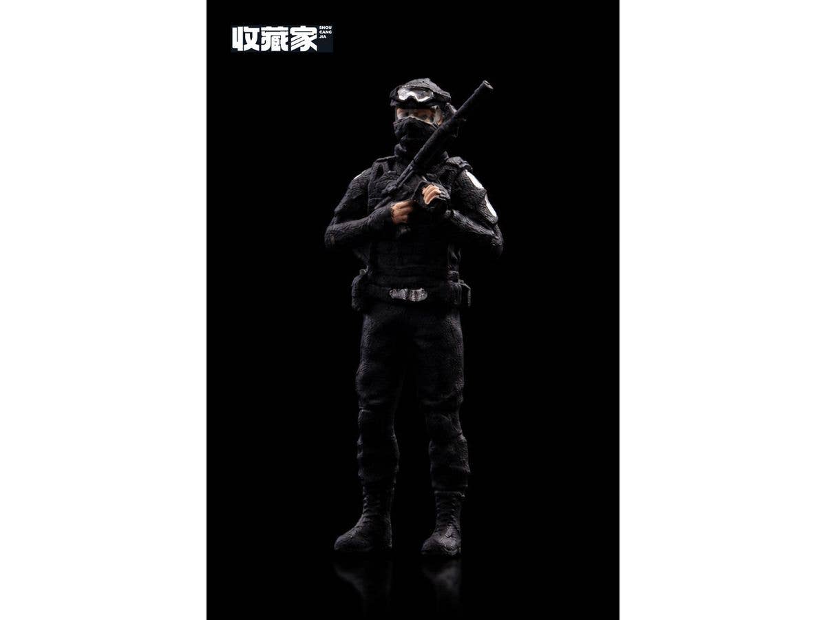 1/64 Figure: Special Forces Masked Male Police Officer